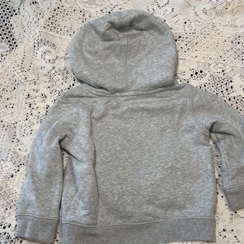Baby GAP‎ Gray Hoodie Pullover Sweatshirt 18-24 Months Toddler Outfit